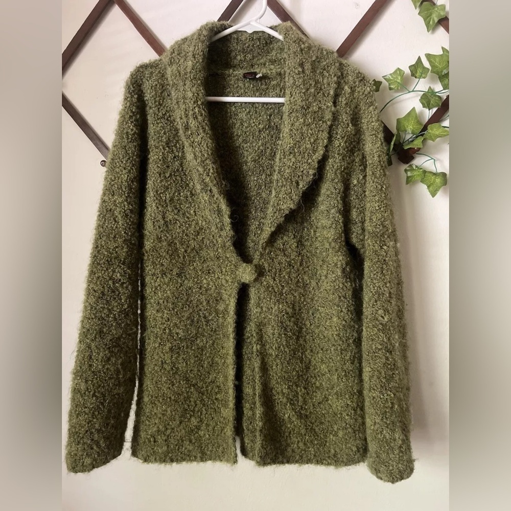 Tabask alpaca cardigan size medium